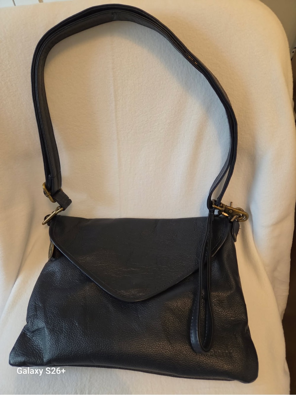 Wanderers Travel Co. Marseille Black Leather Shoulder Bag - Sleek Everyday Carry